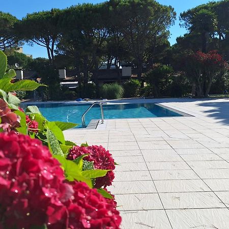 Villetta Corte Grande Aprilia Marittima Εξωτερικό φωτογραφία